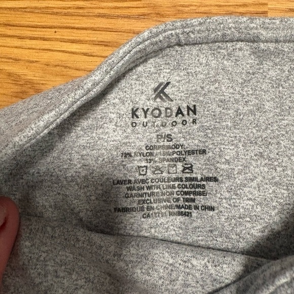 Kyodan leggings size small - Picture 2 of 5
